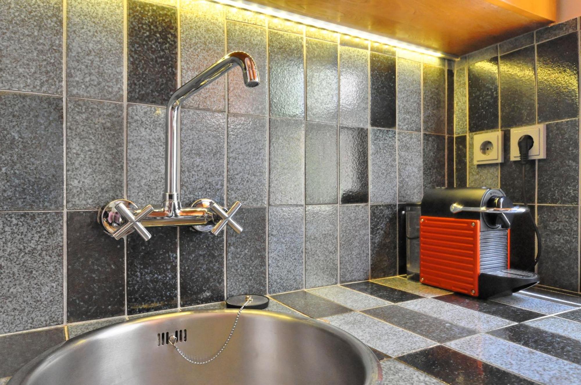 Hidesign Athens Tube Luxury Apt In Kolonaki Екстер'єр фото